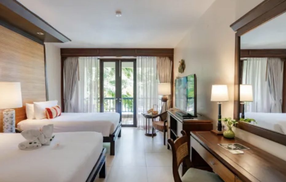 Twin Room – Deluxe – Tropical